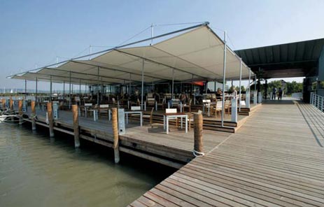 Mole West, Neusiedl am See; Architektur: Halbritter & Halbritter, Halbritter und Hillerbrand | Foto: © Harry Mannsberger